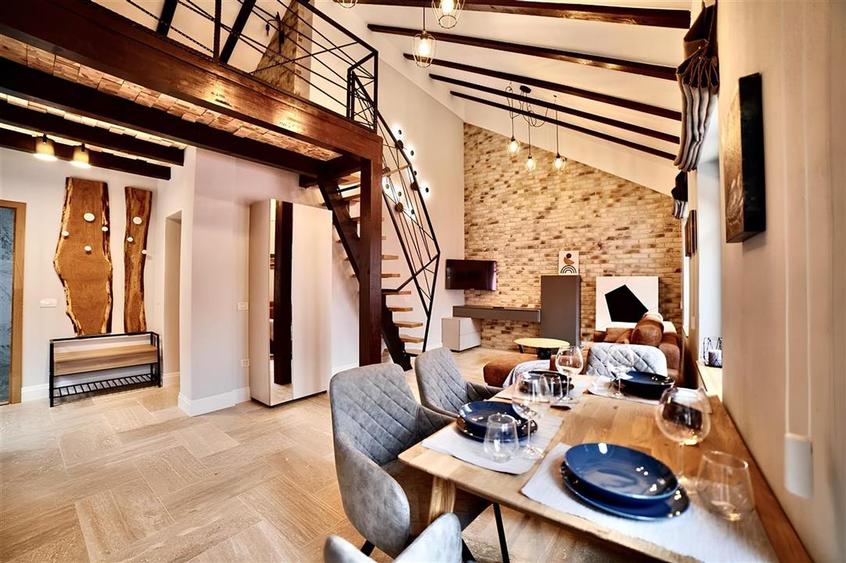 Apartament tip Loft in Schei cu Incalzire in Pardoseala