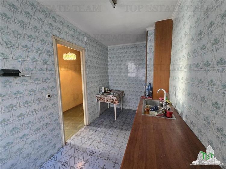 Apartament cu 3 camere in Cartierul Drumul Taberei, sector 6, langa metrou Valea
