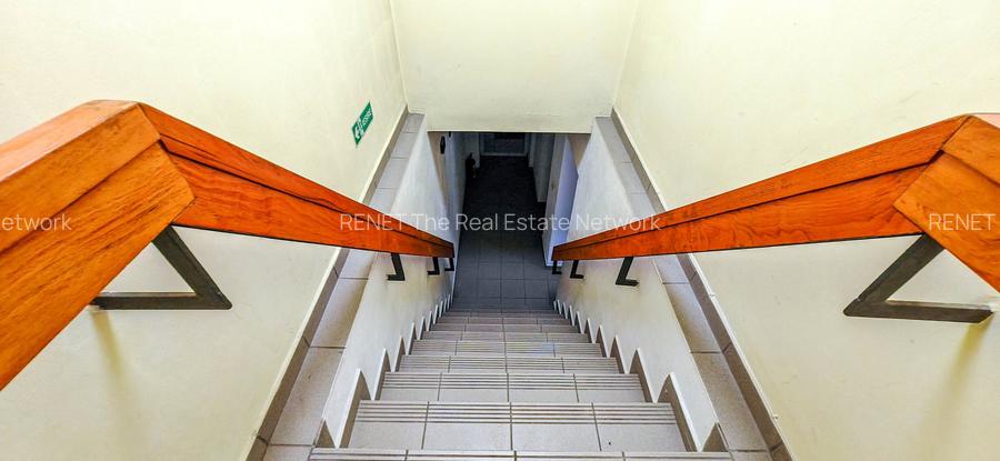 Vilă spațioasă de închiriat, 11 camere, București - 22