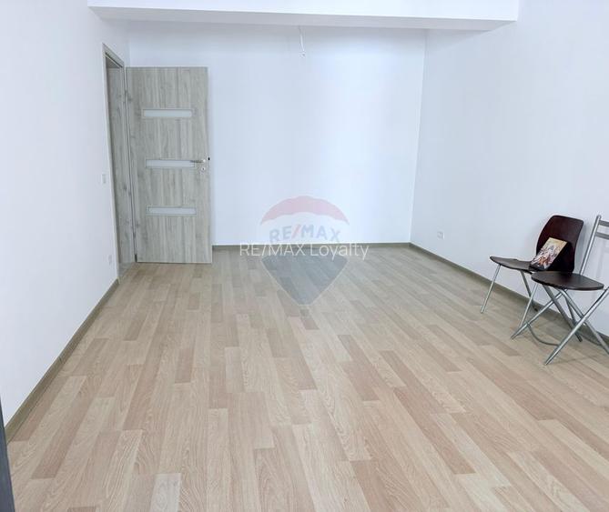 Apartament spațios cu 2 camere de vânzare în zona Obor - 5
