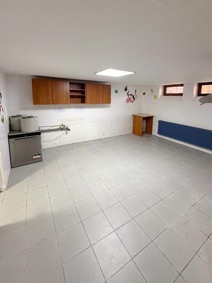 Casa de inchiriat cu teren 800 mp zona Mall VItan, ideal gradinita, after-school