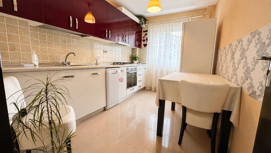 Apartament Decomandat | Zona Verde si Linistita