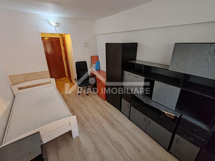 Garsoniera de vanzare in zona strazii Bulevardul Muncii