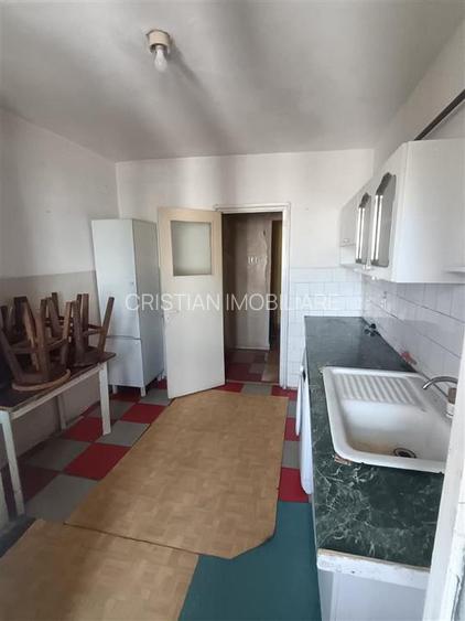 Pret Bun!  Apartament 3 camere Decomandat, 70mp zona Obor - 6