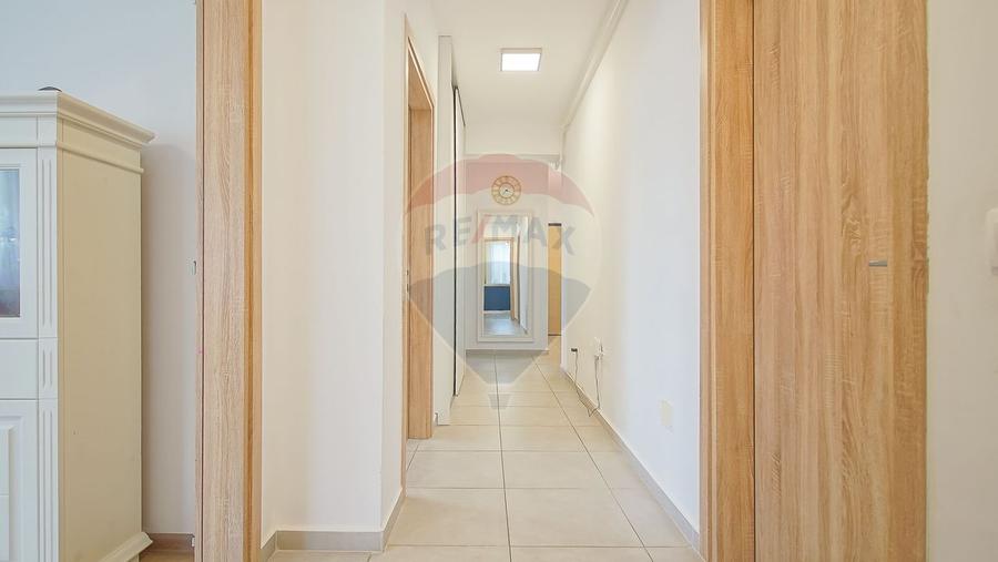 Apartament 3 camere | decomandat | etaj 2 | cartier Tractorul