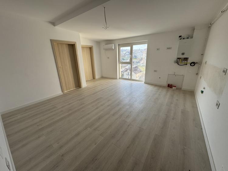 Apartament 3 camere de vânzare – bloc nou (2022)
