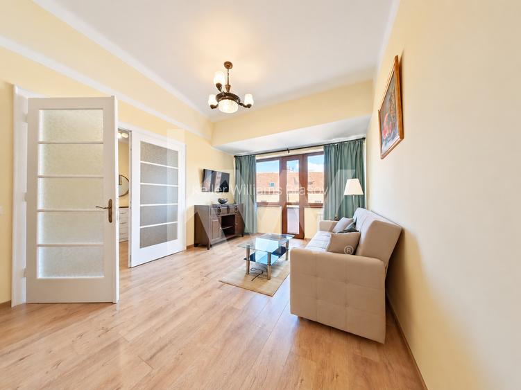 Închiriere apartament cu 3 camere, mobilat și utilat, Central Brasov - 4