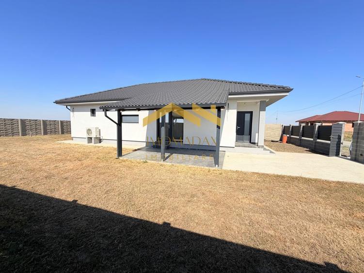 -Casa Individuala - Parter - 4 camere -