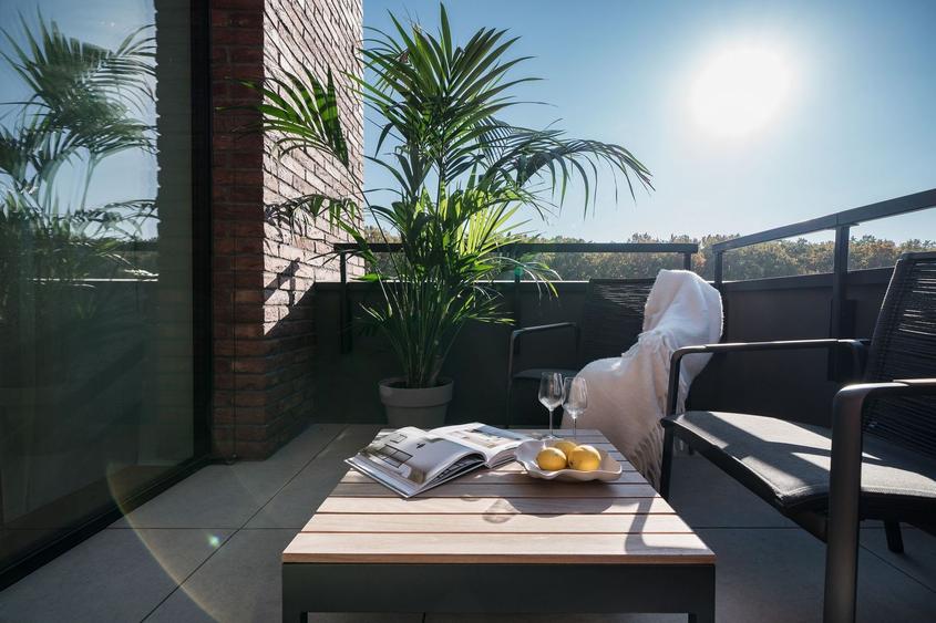 Apartament cu 4 camere mobilat la vanzare sau la inchiriere
