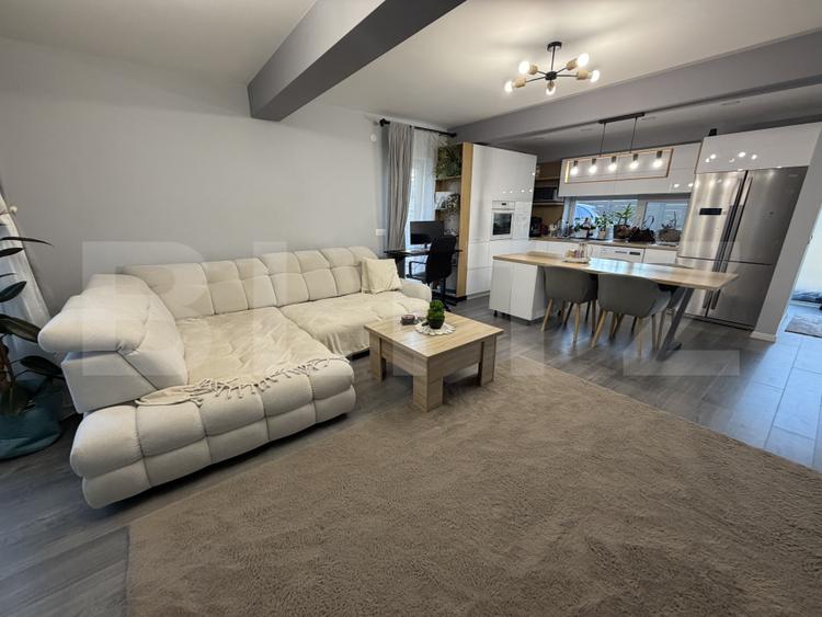 Duplex de vanzare, in cartierul Stadion.