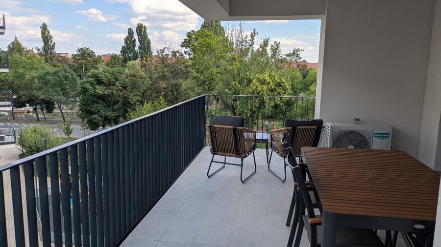 Apartament 3 camere Paltim - prima inchiriere