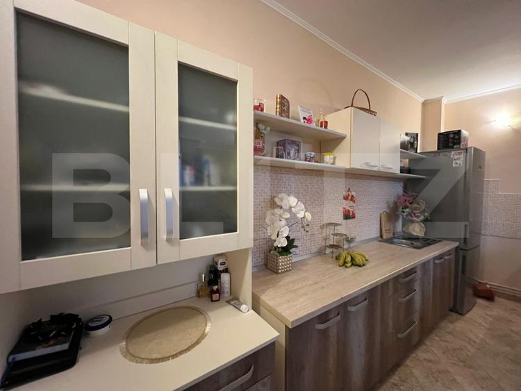 Casă spațioasă P+M, 6 camere, 236 mp, în cartierul Titulescu