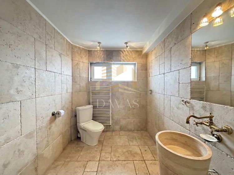 Penthouse |LUX| pe 3 nivele  210 mp garaj+ 3 locuri de parcare incluse in preț