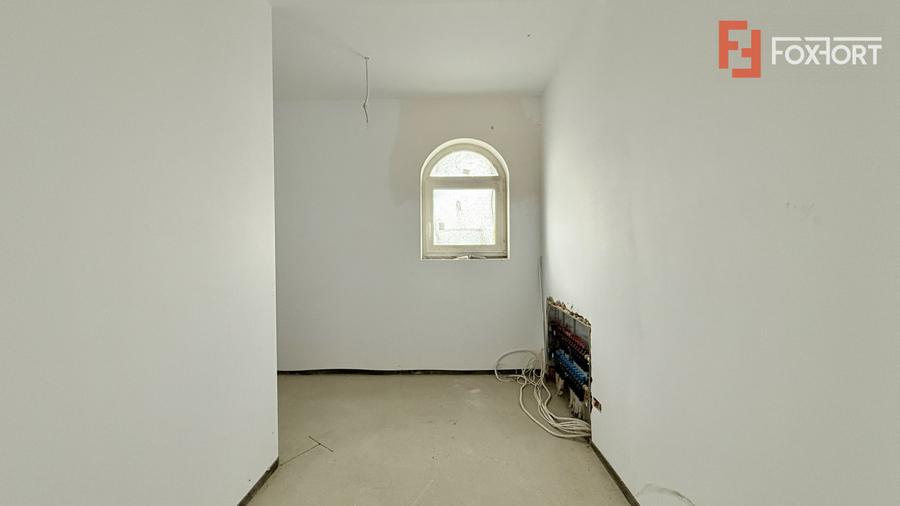 Comision 0% Casa individuala Mosnita in stil Neoromanesc cu 202 mp utili!