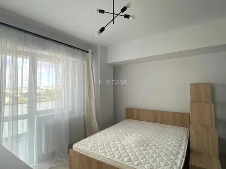 Apartament cu 1 cameră, LOC DE PARCARE, zona Dacia - 4
