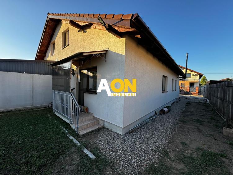 Casa de vanzare, 4 camere, 2 bai, mobilata-utilata, 234 mp teren
