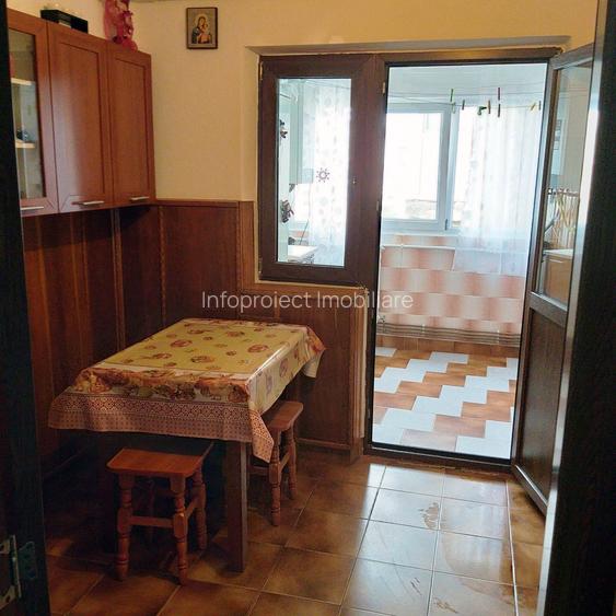 Apartament 2 camere, decomandat, 61 mp, mobilat, bloc reabilitat, Unirii Nord