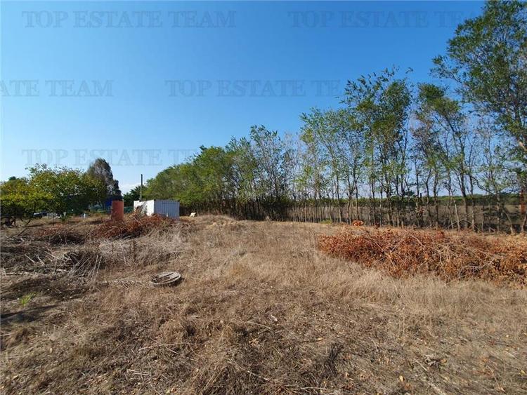 Teren intravilan agricol si teren curti constructii Lot 2 Parcela A326/49