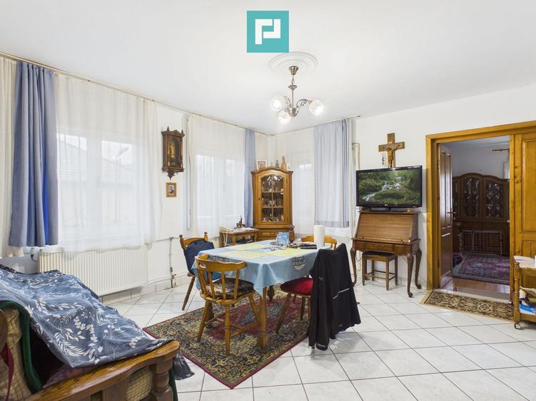 Vilă stil montan, 270 mp, teren 3000 mp