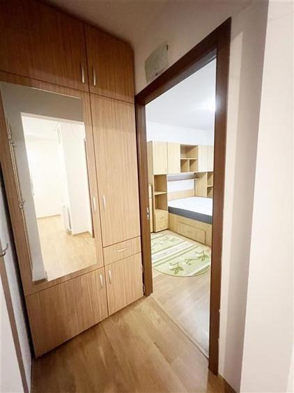Apartament 2 camere decomandat, etajul 1 mobilat si utilat , parcare