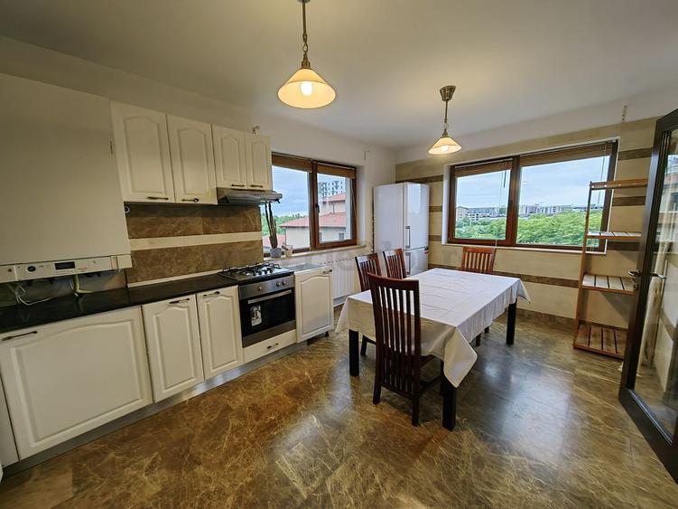 Duplex cu 4 camere în zona Baneasa