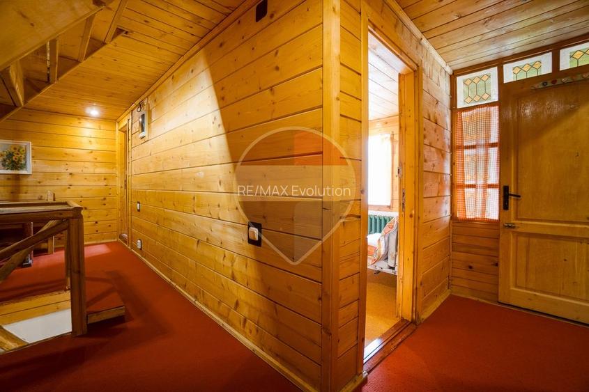 Casă de Vacanta/ Familie/ cu Poveste-Azuga/ Piscina interioara!