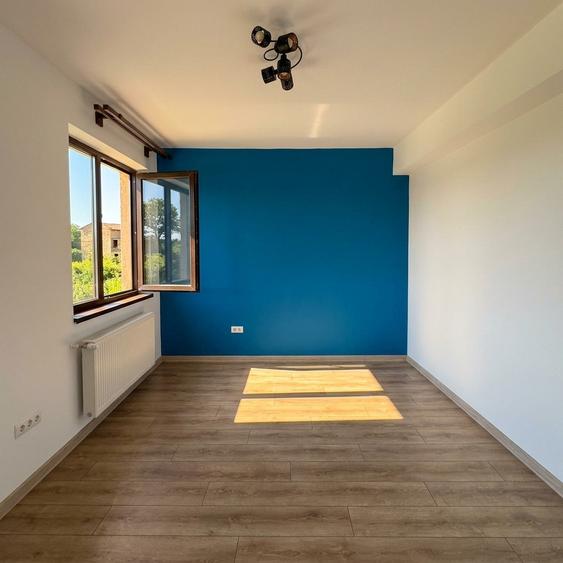 Casa individuala cu 4 camere si mansarda. Comision 0%