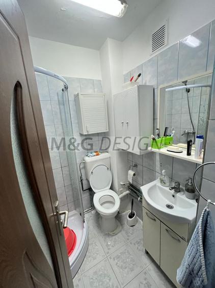 Inchiriez apartament o camera in Buziasului