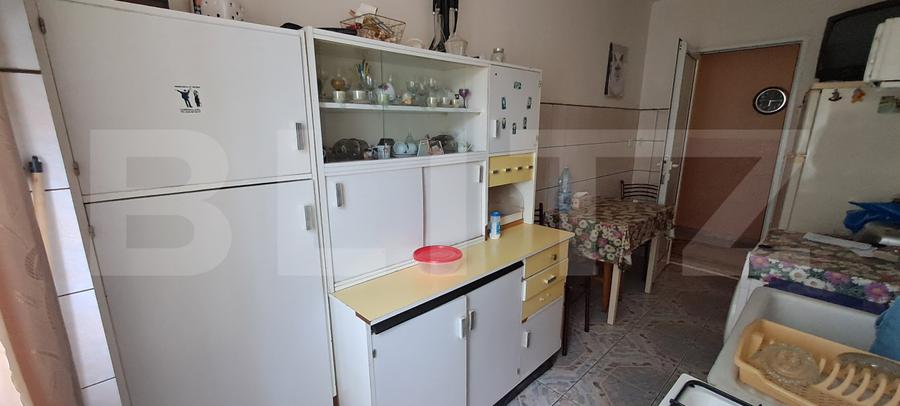 Cernatu, Săcele – Apartament 2 camere cu balcon mare, parter înalt