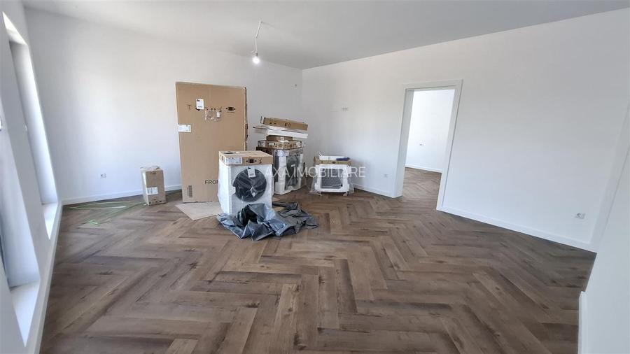 Casa Holboca 4 camere | 2 bai | Incalzire pard |Teren 465 mp | 0% Comision - 7