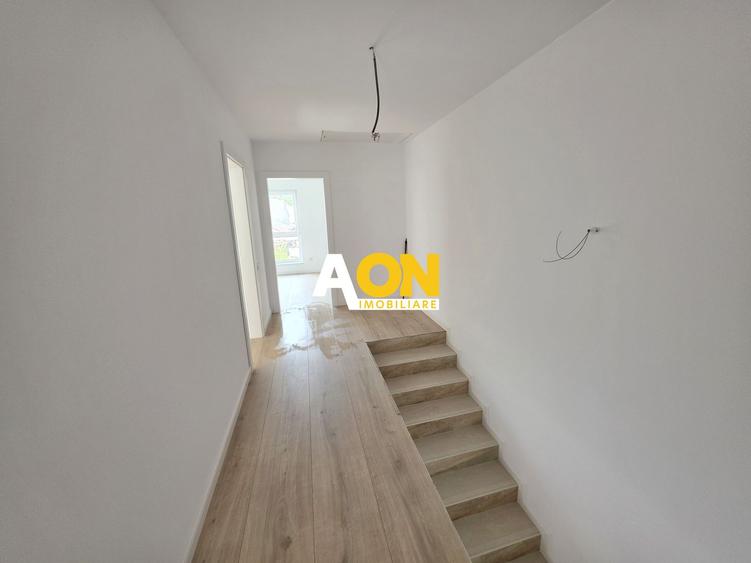 1/2 Duplex finisat la cheie, 4 camere, 317 mp teren, zona Centru