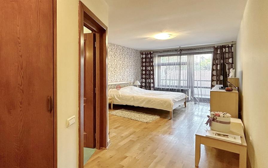 Apartament In Vila Zona Linistita