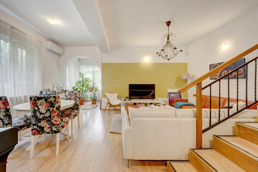 Vilă 5 camere 157mp utili 282mp teren-Parc Bazilescu-10 min metrou-Comis. 0%