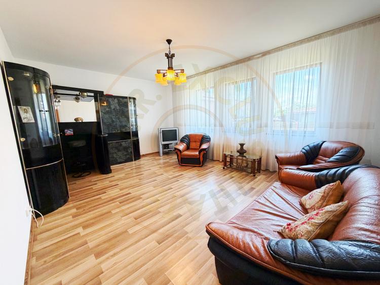 Inchiriere Casa 3 camere + curte generoasa 500 mp