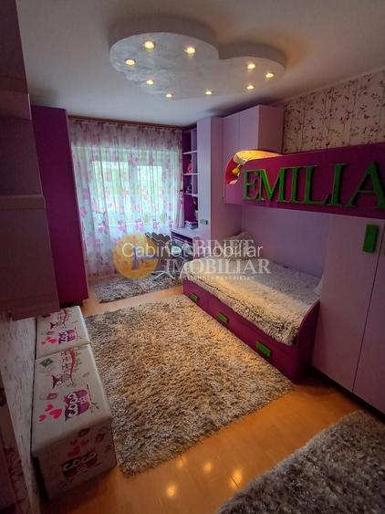 Rond Vechi Nicolina - 3 camere Decomandat ETAJ 1 - 81mp - 4