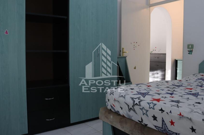 Apartament 3 camere,2 bai, Micalaca Malul Muresului