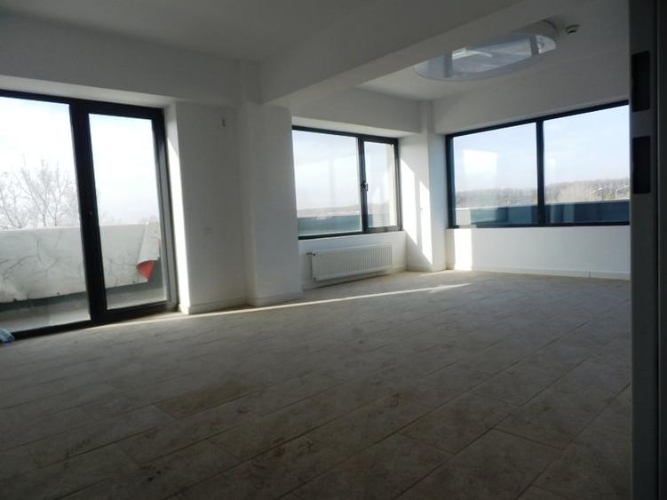 Promo! Etaj 3 clădire birouri Otopeni – chirie 1490 €/lună