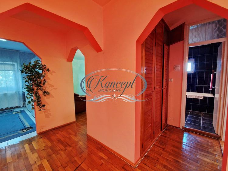 Apartament 3 camere in Manastur, decomandat