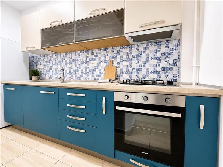 Studio elegant, decomandat, mobilat, utilat, terasa, constructie noua, Tractorul