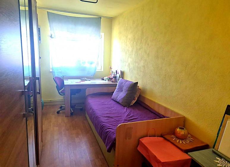 Mansardă pe un singur nivel 67 mpu, strada Siretului