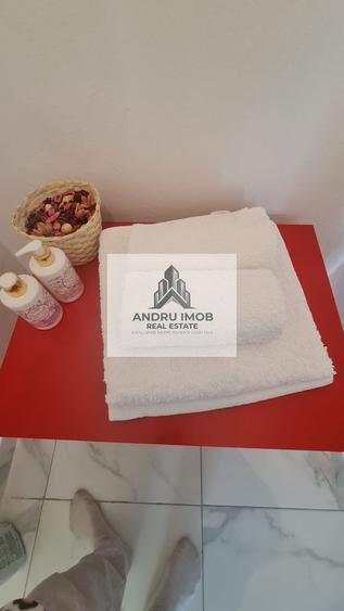 2 Camere Renovat Total | Metrou 1 Decembrie (2 min)