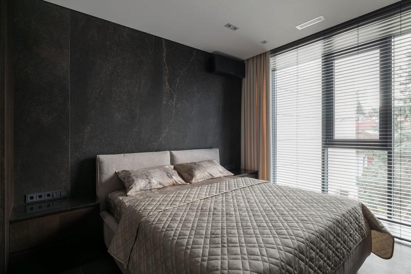 | Herastrau | 3 camere | 130 mp | 2 parcari |