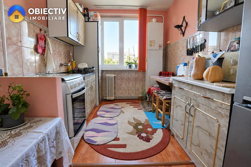 Apartament 2 camere, str. Progresului, etaj 3, mobilat si utilat
