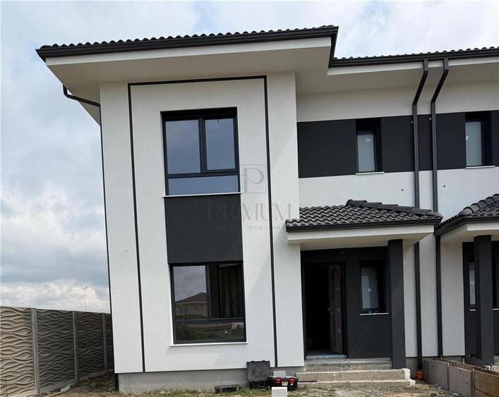 1/2 DUPLEX DE VÂNZARE - MOȘNIȚA NOUĂ - ZONA CENTRALA