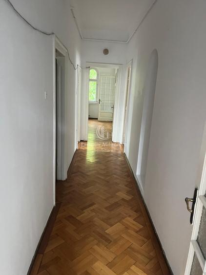 Domenii - Arcul de Triumf /Casin Spatiu Birouri la Vila/Casa + Curte si Garaj