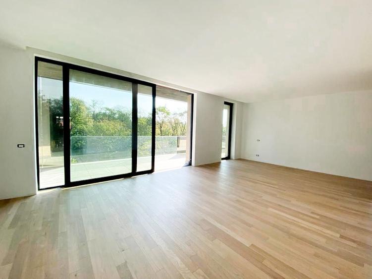 Apartament elegant cu 3 camere de vânzare în zona Floreasca, București