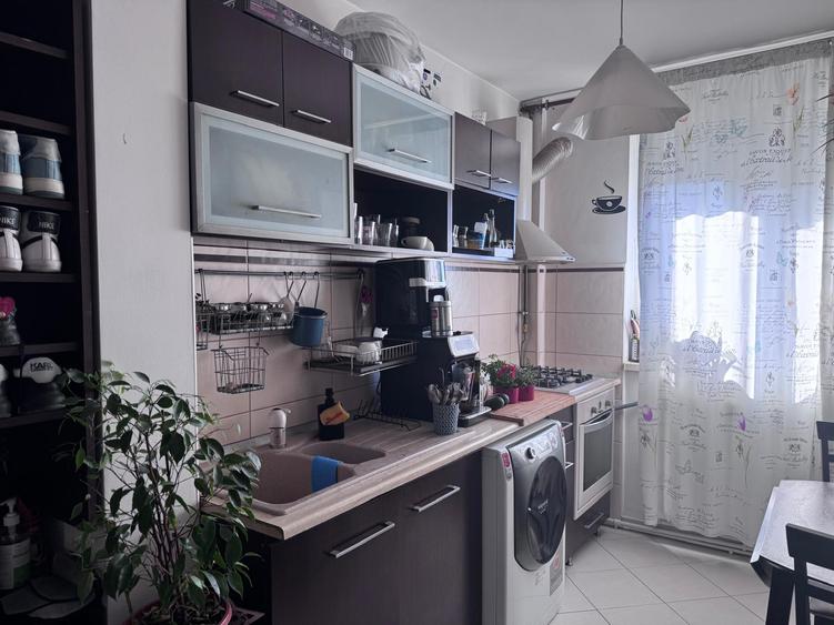 3 camere cu Centrala proprie- Bucla -Valea Ialonitei -Mobilat Utilat