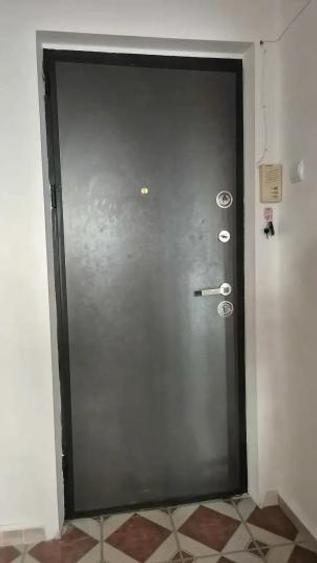 Apartament 2 cam P-ta Muncii Maior Coravu Decomandat Metrou