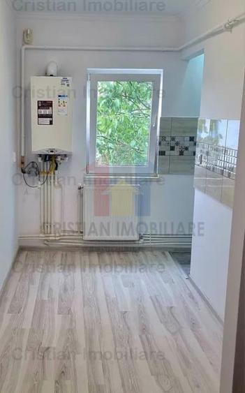 Ap 1 cam zona Buzaului Conf 1 decomandat SPATIOS Totul Nou!!!