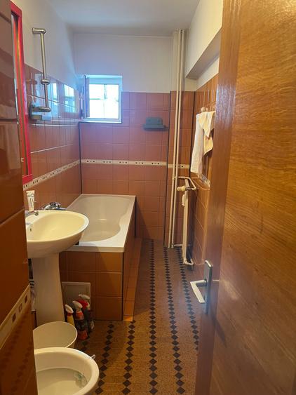 Apartament 2 Camere,Unirii, Metrou,bl.1996,DECOMANDAT,Amenajat,3 balcoane